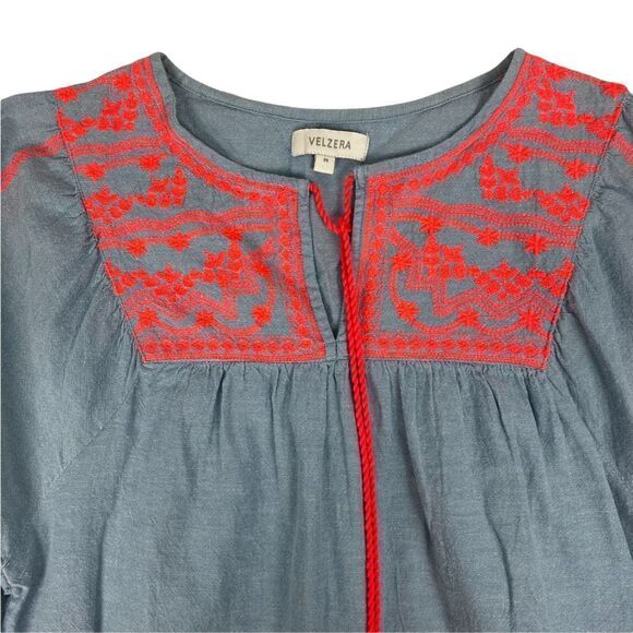 Velzera Chambray Tunic Top with Embroidery size Medium - Picture 4 of 6